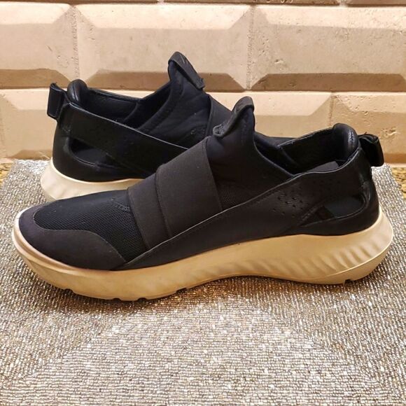 ECCO ST.1 Lite Slip On Sneaker - Size 38 - Picture 6 of 10